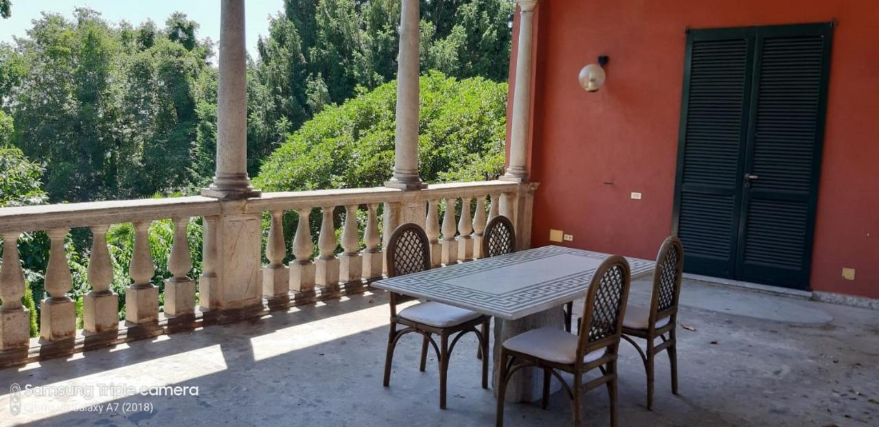 Villa Magnolia Lago Maggiore Besozzo エクステリア 写真