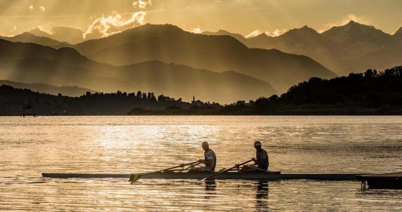 Villa Magnolia Lago Maggiore Besozzo エクステリア 写真
